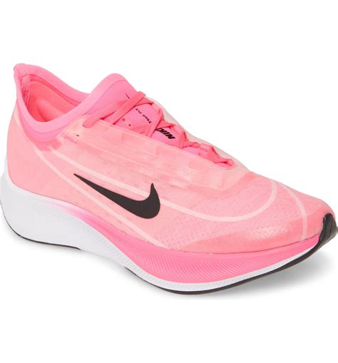 nike zoom women's shoes